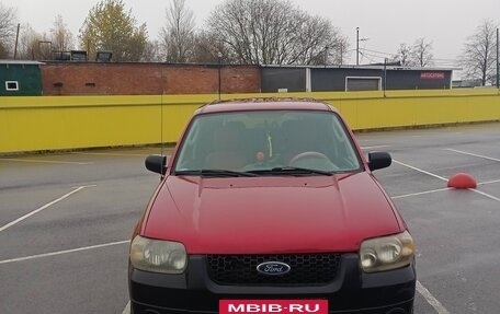 Ford Escape II, 2005 год, 500 000 рублей, 2 фотография