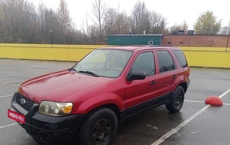 Ford Escape II, 2005 год, 500 000 рублей, 3 фотография