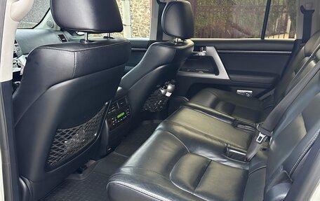 Toyota Land Cruiser 200, 2014 год, 3 950 000 рублей, 11 фотография