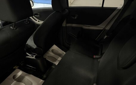 Toyota Yaris III рестайлинг, 2009 год, 470 000 рублей, 8 фотография