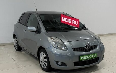Toyota Yaris III рестайлинг, 2009 год, 470 000 рублей, 3 фотография