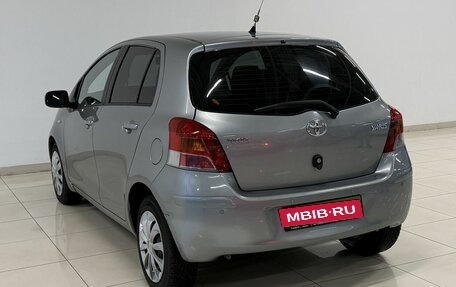 Toyota Yaris III рестайлинг, 2009 год, 470 000 рублей, 6 фотография