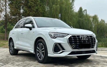 Audi Q3, 2021 год, 2 600 000 рублей, 3 фотография