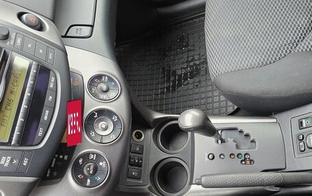 Toyota RAV4, 2011 год, 1 100 000 рублей, 18 фотография