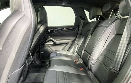 Porsche Cayenne III, 2018 год, 6 512 000 рублей, 10 фотография