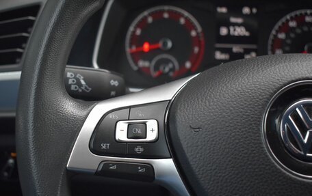 Volkswagen Jetta VII, 2020 год, 1 999 999 рублей, 10 фотография