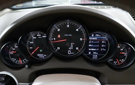 Porsche Cayenne III, 2013 год, 2 690 000 рублей, 15 фотография