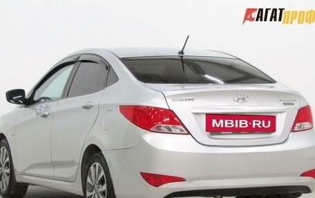 Hyundai Solaris II рестайлинг, 2015 год, 770 000 рублей, 7 фотография