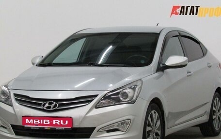 Hyundai Solaris II рестайлинг, 2015 год, 770 000 рублей, 5 фотография