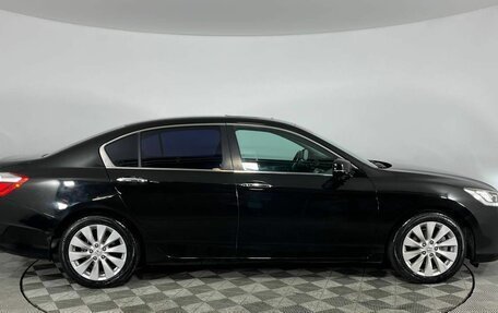 Honda Accord IX рестайлинг, 2013 год, 1 680 000 рублей, 3 фотография