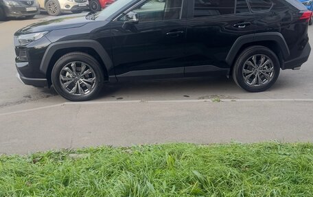 Toyota RAV4, 2024 год, 4 050 000 рублей, 7 фотография