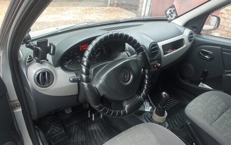 Renault Logan I, 2013 год, 230 000 рублей, 7 фотография