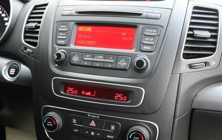 KIA Sorento II рестайлинг, 2015 год, 1 720 000 рублей, 11 фотография