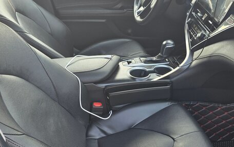 Toyota Camry, 2022 год, 3 400 000 рублей, 12 фотография