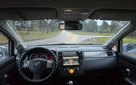 Nissan Tiida, 2010 год, 800 000 рублей, 4 фотография