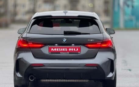 BMW 1 серия, 2021 год, 2 990 000 рублей, 1 фотография