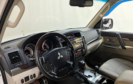 Mitsubishi Pajero IV, 2019 год, 3 450 000 рублей, 6 фотография