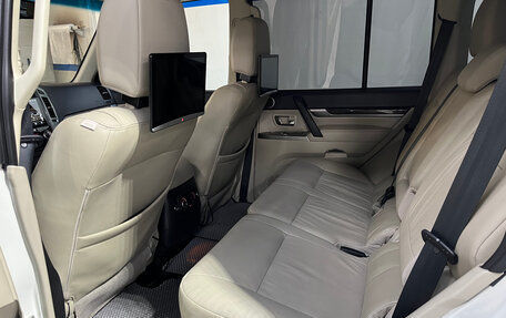 Mitsubishi Pajero IV, 2019 год, 3 450 000 рублей, 8 фотография