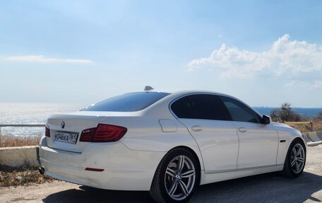 BMW 5 серия, 2011 год, 1 550 000 рублей, 4 фотография