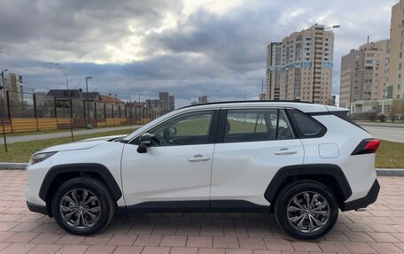 Toyota RAV4, 2025 год, 3 930 000 рублей, 2 фотография