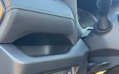 Toyota RAV4, 2025 год, 3 930 000 рублей, 13 фотография