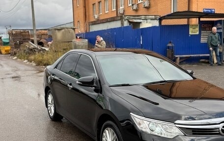 Toyota Camry, 2015 год, 2 700 000 рублей, 3 фотография