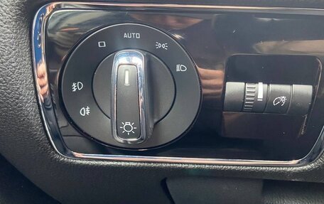 Skoda Superb III рестайлинг, 2010 год, 620 000 рублей, 15 фотография