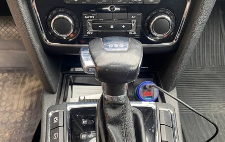 Skoda Superb III рестайлинг, 2010 год, 620 000 рублей, 17 фотография