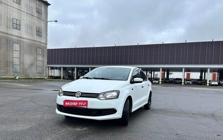 Volkswagen Polo VI (EU Market), 2013 год, 470 000 рублей, 1 фотография