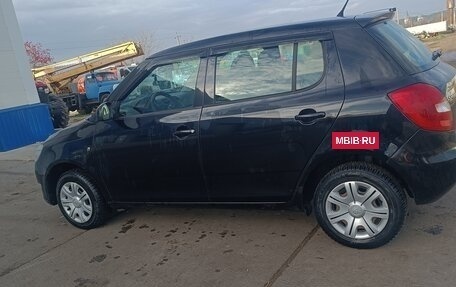 Skoda Fabia II, 2013 год, 450 000 рублей, 2 фотография