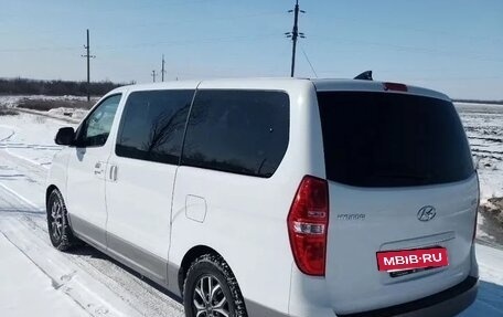 Hyundai H-1 II рестайлинг, 2020 год, 2 990 000 рублей, 4 фотография