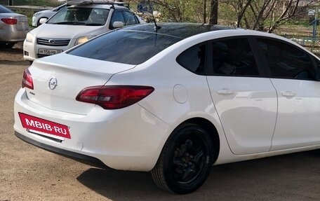 Opel Astra J, 2013 год, 850 000 рублей, 7 фотография
