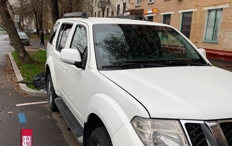 Nissan Pathfinder, 2013 год, 1 500 000 рублей, 3 фотография
