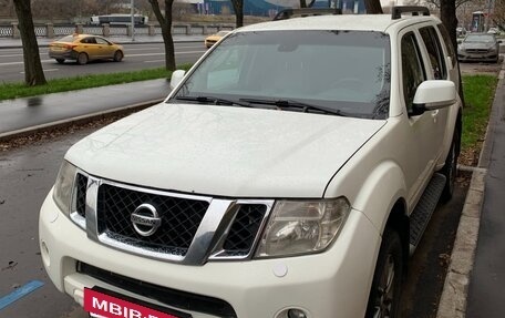 Nissan Pathfinder, 2013 год, 1 500 000 рублей, 2 фотография