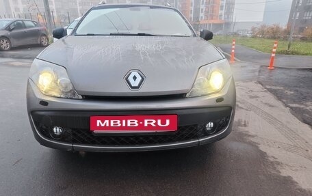 Renault Laguna III рестайлинг, 2010 год, 750 000 рублей, 9 фотография