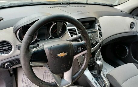 Chevrolet Cruze II, 2012 год, 549 000 рублей, 7 фотография