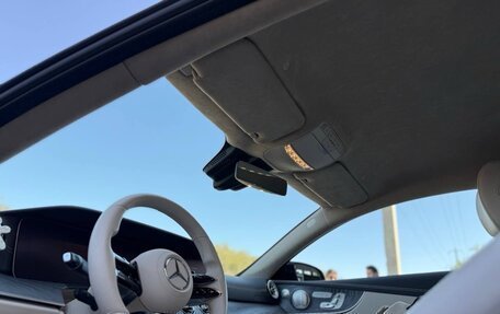 Mercedes-Benz E-Класс, 2021 год, 5 500 000 рублей, 6 фотография