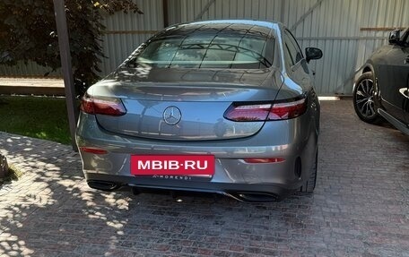 Mercedes-Benz E-Класс, 2021 год, 5 500 000 рублей, 5 фотография