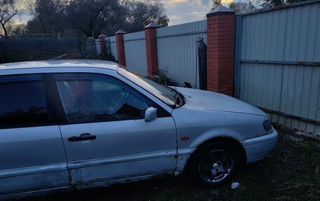 Volkswagen Passat B4, 1996 год, 140 000 рублей, 3 фотография