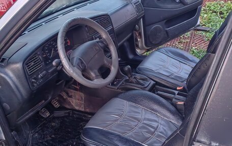 Volkswagen Passat B4, 1996 год, 140 000 рублей, 9 фотография