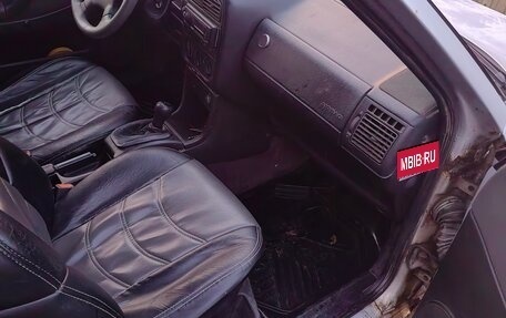 Volkswagen Passat B4, 1996 год, 140 000 рублей, 13 фотография