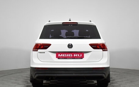 Volkswagen Tiguan II, 2020 год, 2 159 000 рублей, 6 фотография