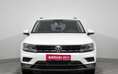 Volkswagen Tiguan II, 2020 год, 2 159 000 рублей, 2 фотография