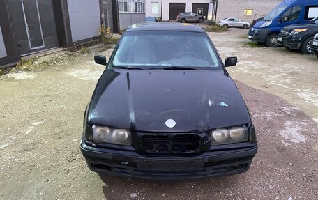 BMW 3 серия, 1997 год, 250 000 рублей, 1 фотография