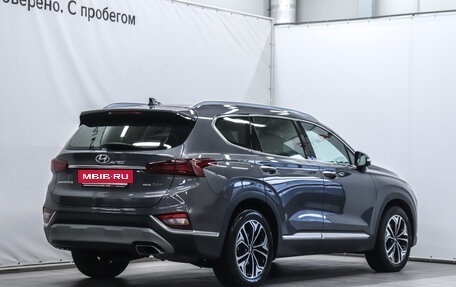 Hyundai Santa Fe IV, 2018 год, 2 599 000 рублей, 3 фотография