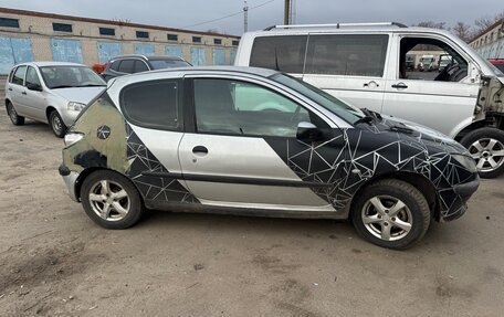 Peugeot 206, 2002 год, 170 000 рублей, 3 фотография