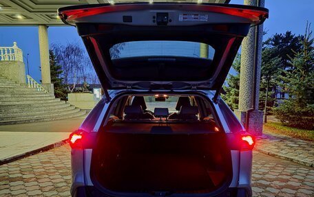 Toyota RAV4, 2019 год, 3 700 000 рублей, 13 фотография