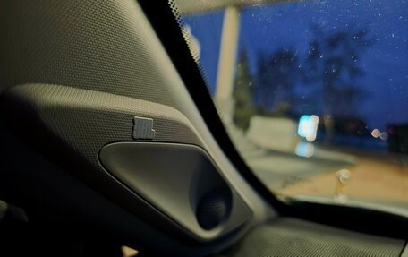 Toyota RAV4, 2019 год, 3 700 000 рублей, 29 фотография