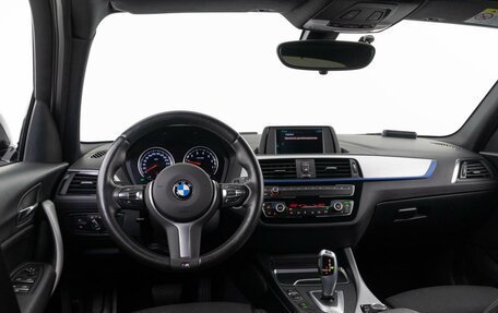 BMW 1 серия, 2019 год, 2 294 077 рублей, 6 фотография