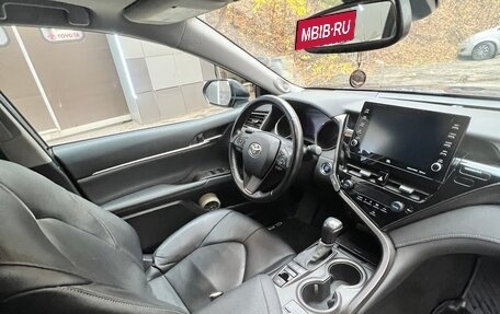 Toyota Camry, 2020 год, 2 350 000 рублей, 9 фотография